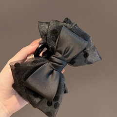 韓国版の波点欧根紗の蝶結びの髪はサテンの面をつかんでピンをつかんで女性の後頭部の高級感のサメのクリップを挟みます。