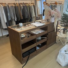 服装店中岛台中岛柜展示台柜台女装店中岛桌流水台饰品店展示柜子