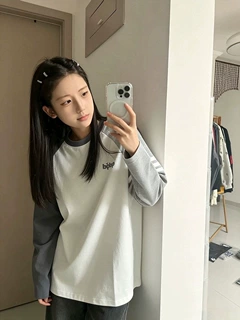 美式复古条纹拼接插肩长袖T恤女撞色织带潮牌春秋季上衣