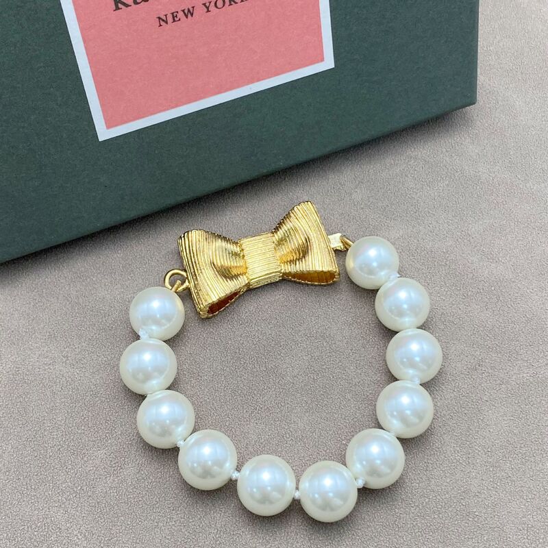 New Cool and Sweet Style New Pearl Bracelet, National Trend Simple Bow Bracelet, Light Luxury Korean Style Women's Bracelet New Cool and Sweet Style New Pearl Bracelet, National Trend Simple Bow Bracelet, Light Luxury Korean Style Women's Bracelet