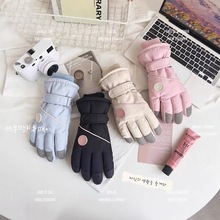 冬季保暖滑雪手套女士加绒加厚防风防水触屏骑行户外运动保暖手套