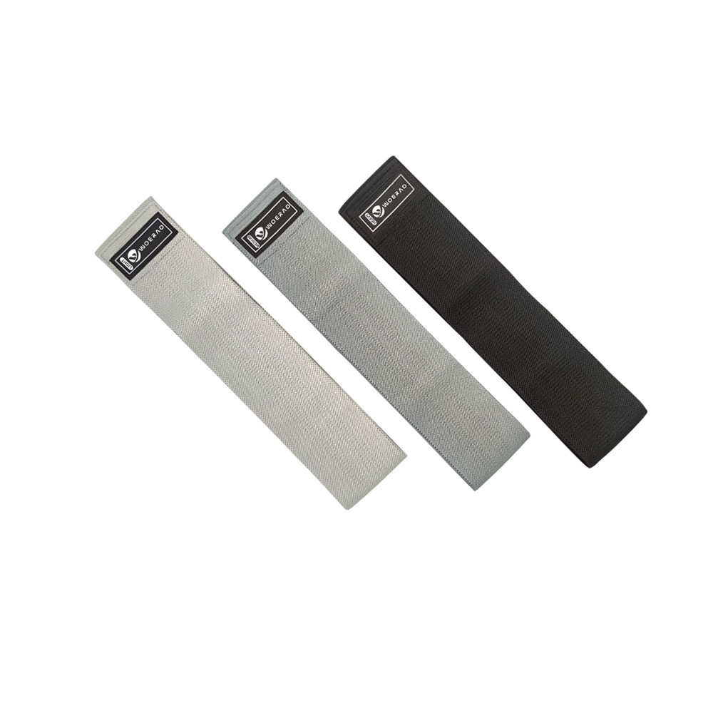 Traje (negro/gris oscuro/gris claro + bolsa de malla + manual)