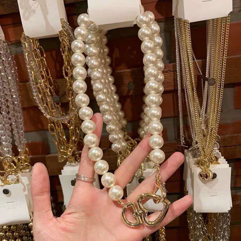 Pearl sweater chain have more cash than can be accounted for Korean Edition Pearl Necklace multi-storey Clover fashion Autumn and winter Versatile Jewelry clothing Pendant