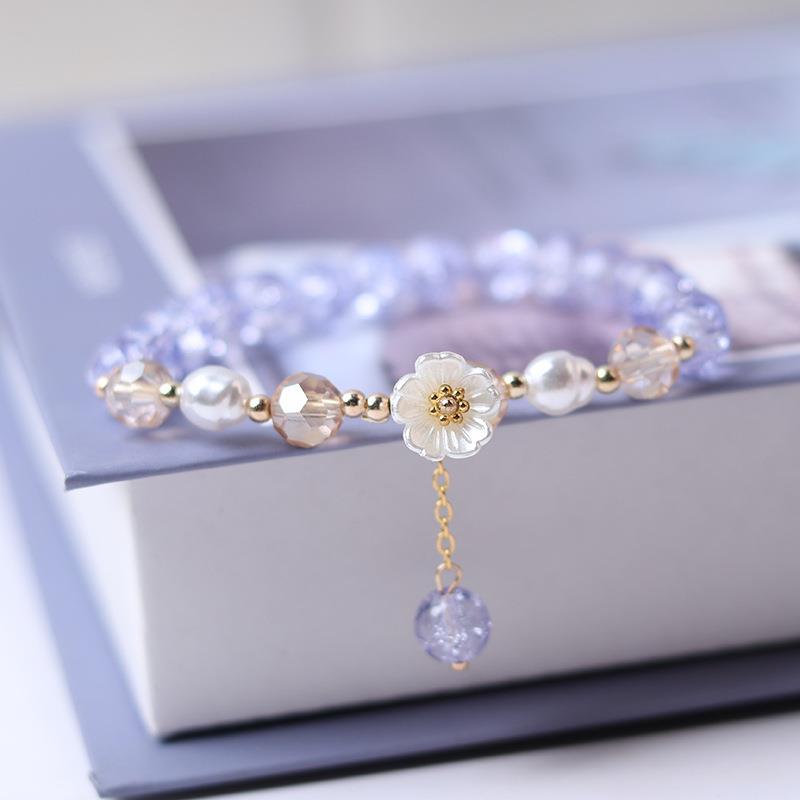 Crystal bracelet flower-shaped