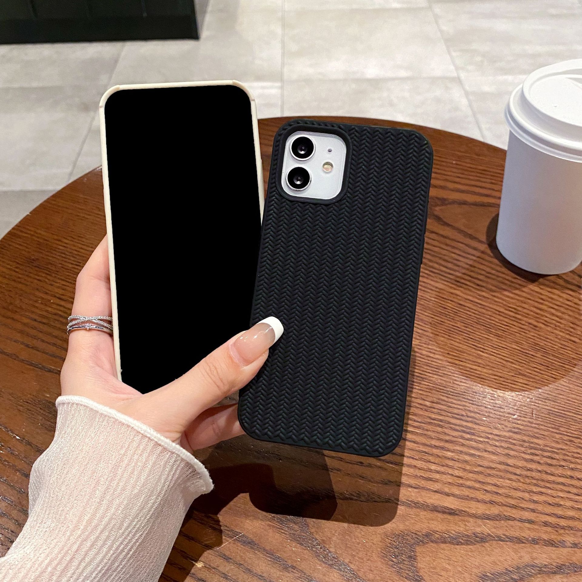 Woven pattern suitable for Aple 16PROMAX mobile phone case Non slip simple iphone13/14 soft shell protective cover_voghion.com