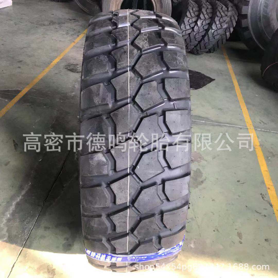 En stock ventas 15.5r20 camión todoterreno neumático de camión de bomberos 15.5-20