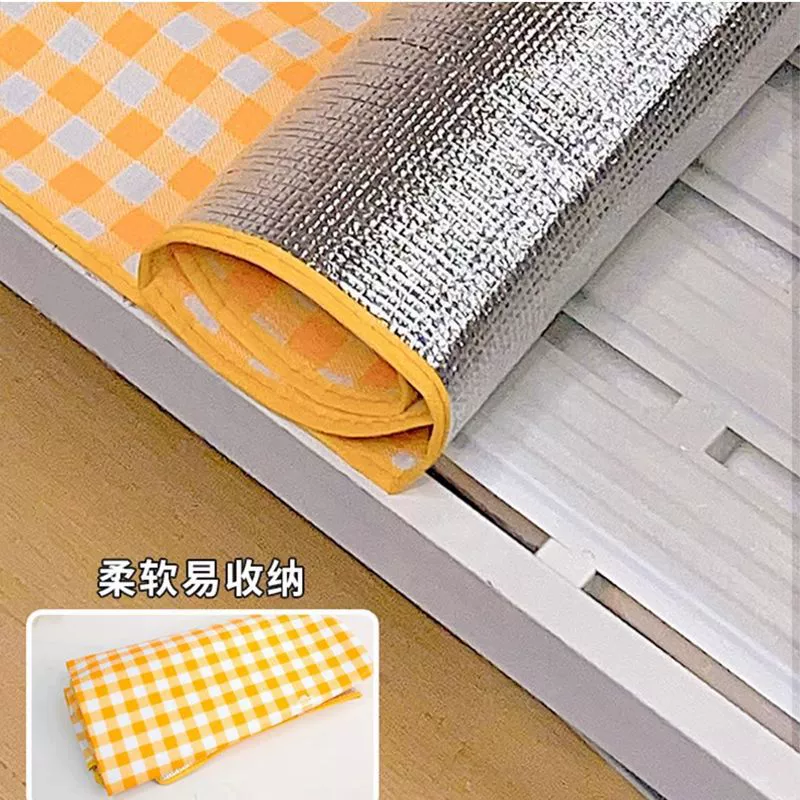 Travel tent for elementary school students for home use anti-stress "Gopher", carpet for camping, increased thickness