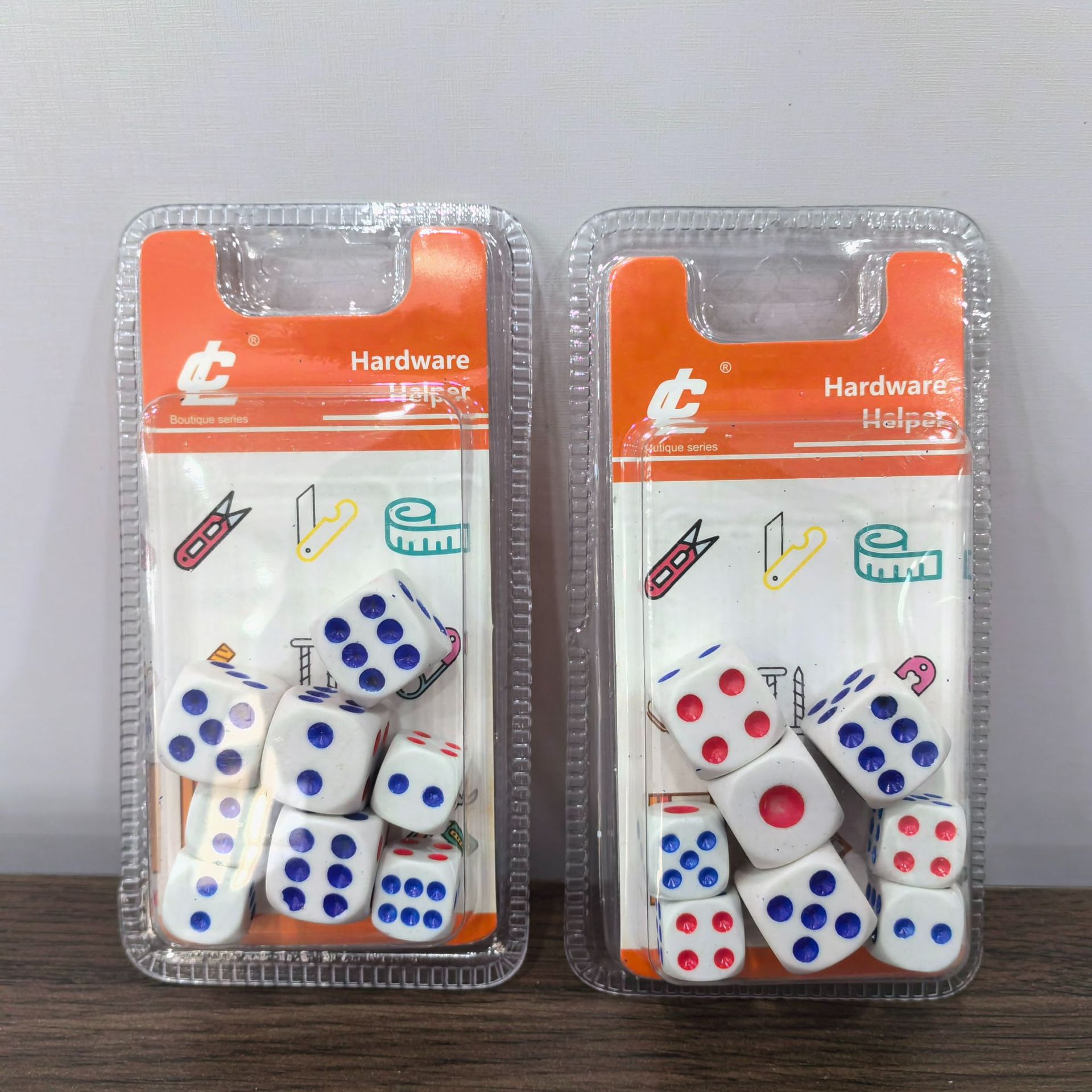 Tarjetas de absorción Mahjong, dados, ajedrez y tarjetas, entretenimiento, bar de tamiz, KTV color, tienda de dos yuanes, granjeros al por mayor.