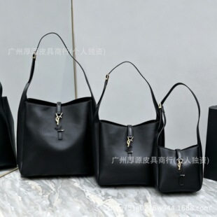�羳؛Դ�����Ҹ��ˮͰ����Ƥsoft���ذ�hobo������ͨ�چμ�Ů��