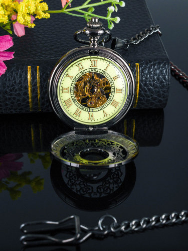 Amazon foreign trade best-selling classic hollow large floral semi-automatic mechanical pocket watch flip retro mechanical watch wholesale