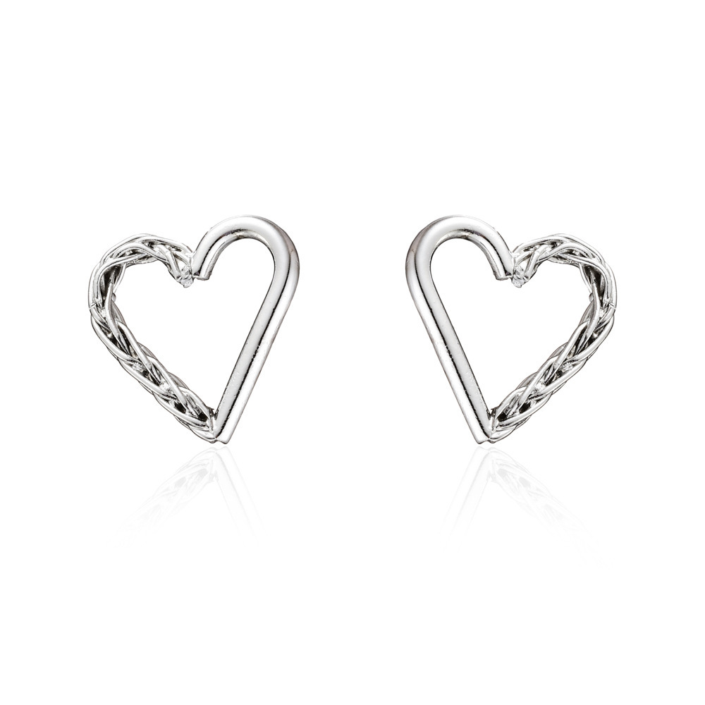 Simple Style Asymmetric Hollow Heart-shaped Metal Stud Earrings display picture 7