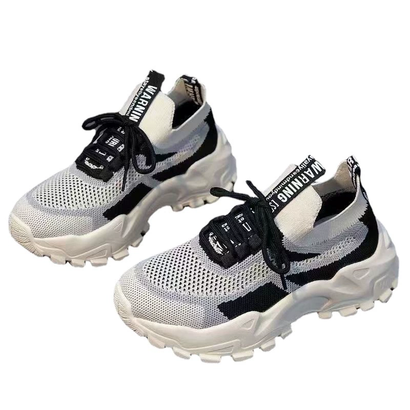 Женская обувь для папы 2023 Весенняя новая обувь, дышащая Летающая тканая спортивная обувь для бега, простая удобная женская обувь на платформе