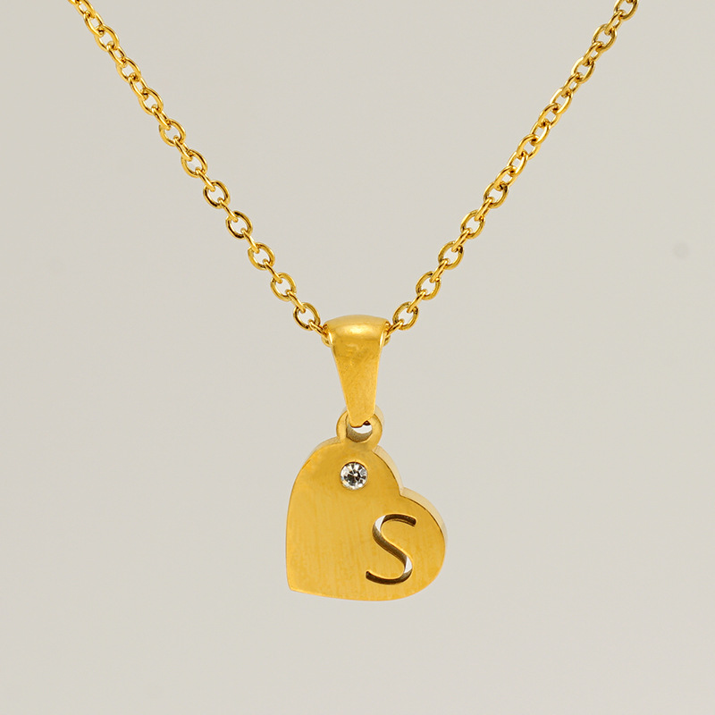 Europa y los Estados Unidos viento acero titanio amor colgante de diamantes 18K letras inglesas hueco collar de clavícula de acero inoxidable mujer
