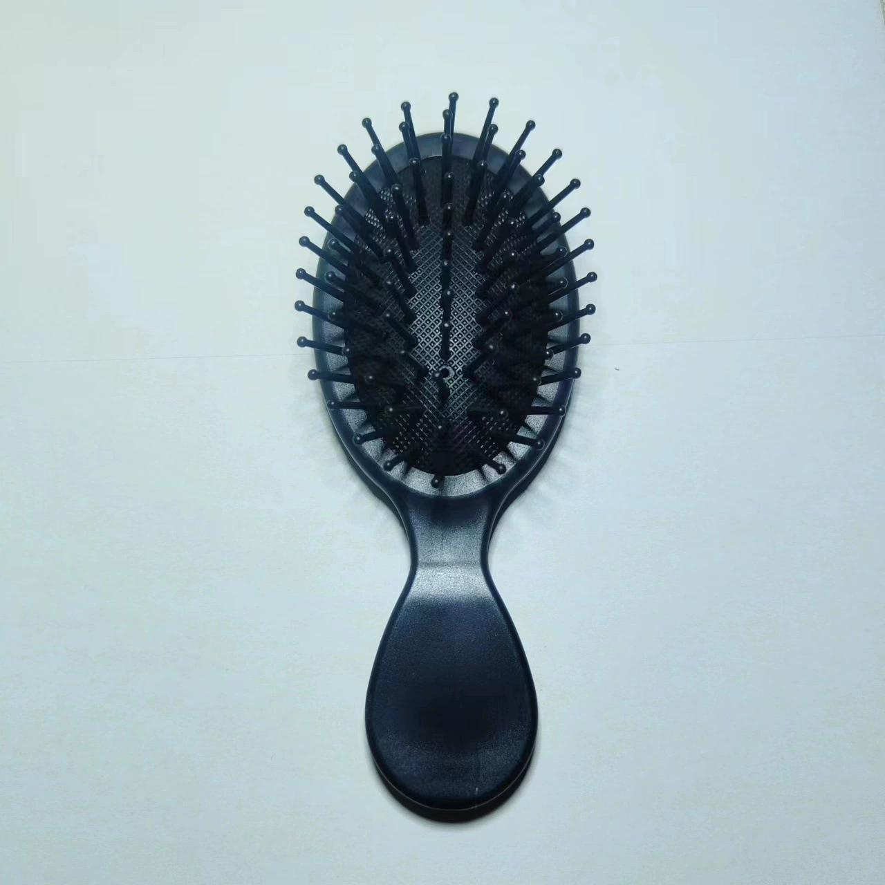 Handheld Scalp Massager Brush, Matte Finish, Soft Cushion, 14 cm Compact