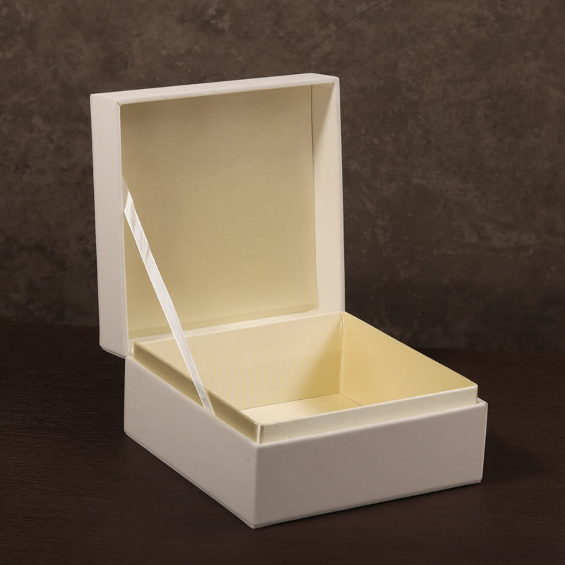 Square Flip-Top Gift Box, Plush Business Souvenir Empty Box, Opening Return Gift, Wedding Packaging Box