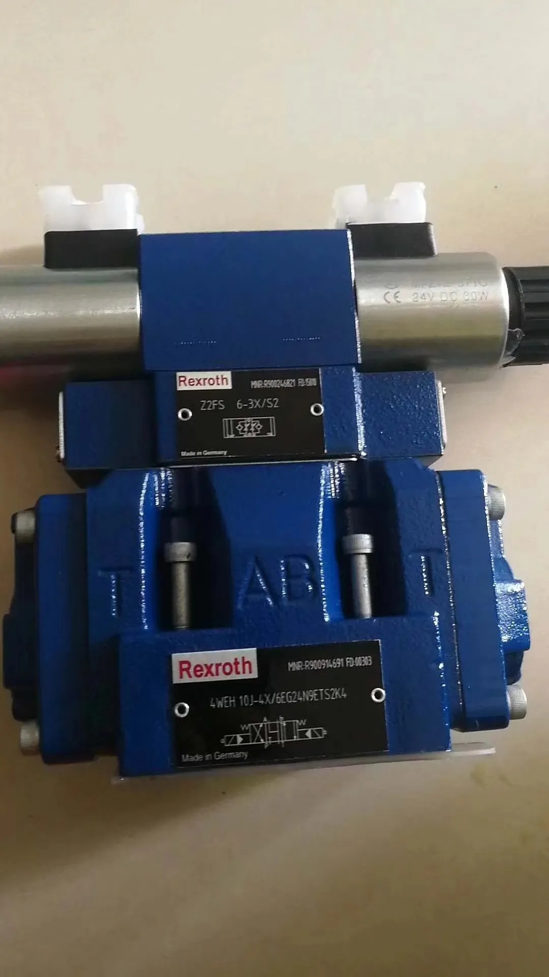 德国rexroth力士乐电磁阀4WE6B62/EG24N9K4现货