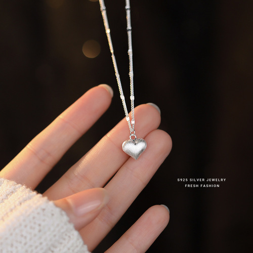 S925 Pure Silver Stranded Heart Necklace Pendant for Women, Light Luxury Niche Simple and Elegant, Advanced Heart Shape Versatile Clavicle Chain Wholesale