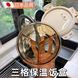 衣架;扫把、簸箕;垃圾桶