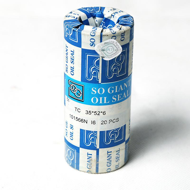 Imported Sog Nitrile Fluorine Rubber Tc Skeleton Oil Seal 37*47/50/52/53*7/8/10 Manufacturer's Ready Stock Sealing Parts