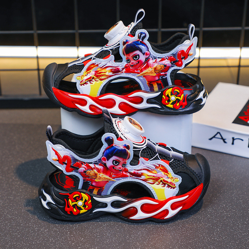 Fashionable sneakers for boys