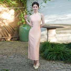 粉色旗袍女新中式无袖挂脖连衣裙少女年轻款高端2025新款旗袍批发