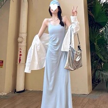 浅蓝色爆爆新款夏季气质法式显瘦度假吊带蓝色清纯连衣裙长裙