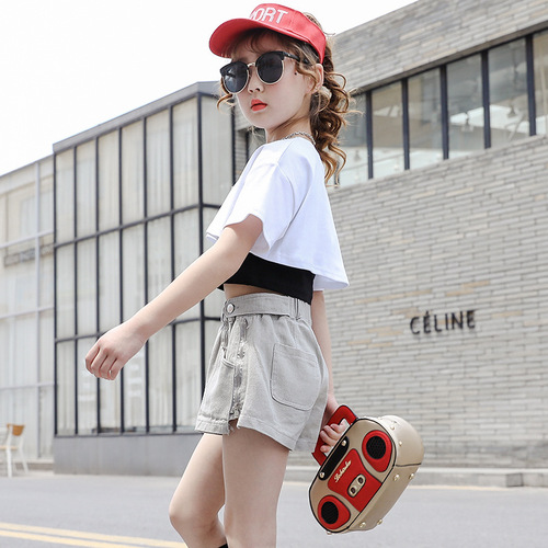 女童夏装套装新款中大童网红洋气漏脐超酷韩版短裤炸街两件套