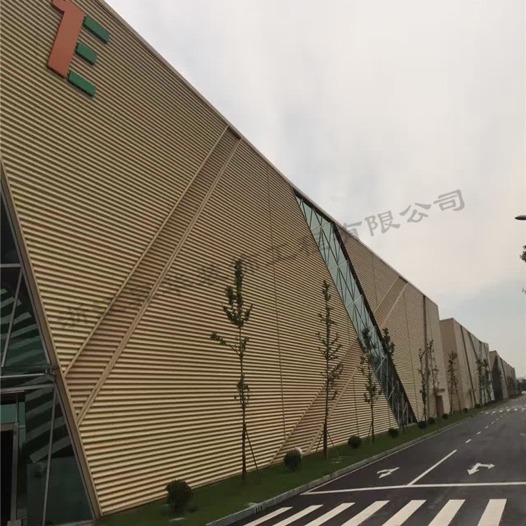 全国热销彩钢压型板型号彩钢瓦展开宽度厚度  彩钢板生产厂家价格