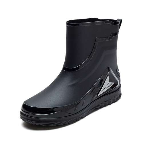 Cross-border rain boots for men, mid-calf rain boots, water boots, stylish water shoes, waterproof and anti-slip, outdoor work rubber boots, wholesale and foreign trade.