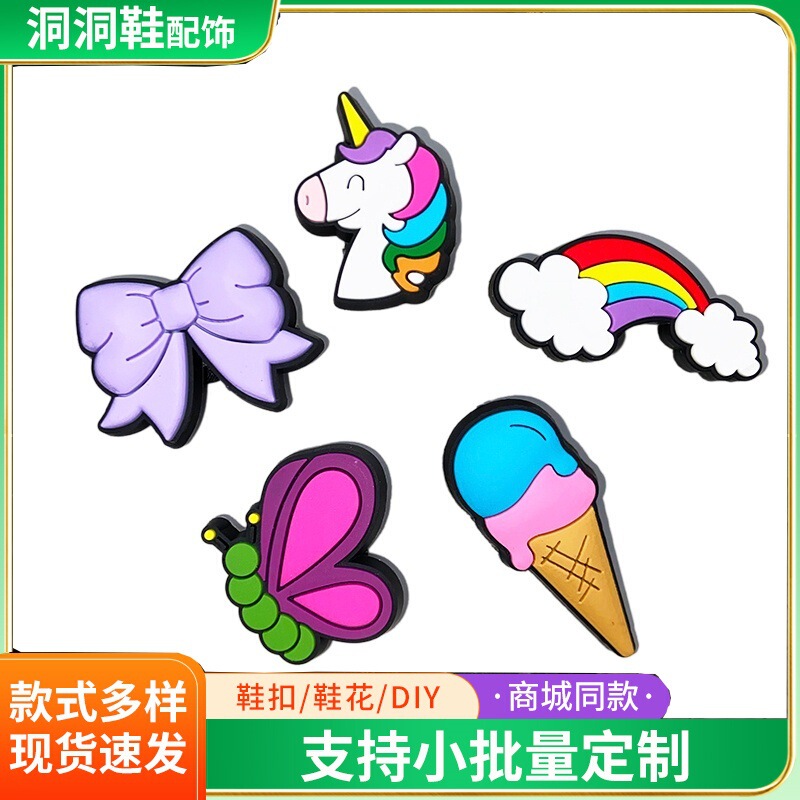 New Style Clogs with Floral Silicone Shoe Charms, Soft Rubber DIY Shoe Accessories, Detachable Parts, Wholesale from Manufacturer, Same Style as in the Mall