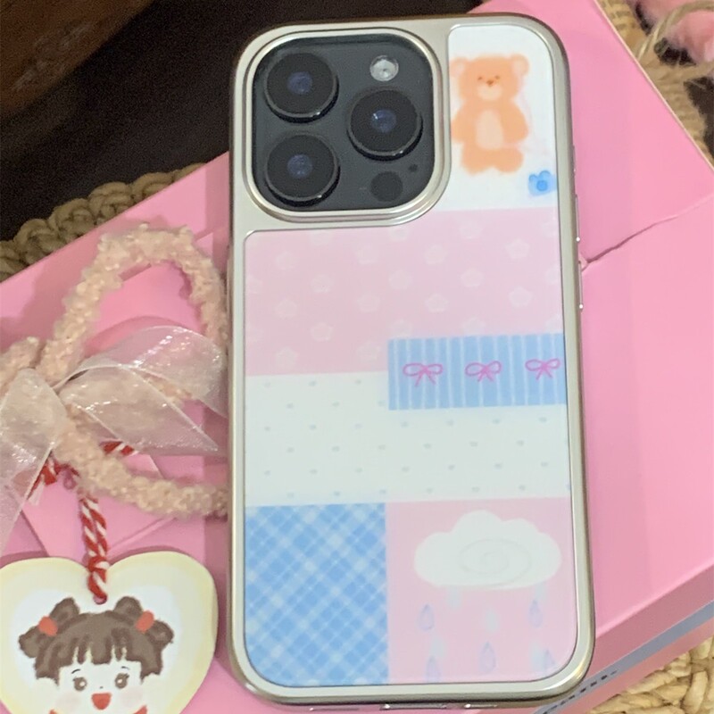 Chloeco Flower Coconut Polka Dot Plaid Bear Listening to Music Silver Edge Frosted Acrylic Mobile Phone Case