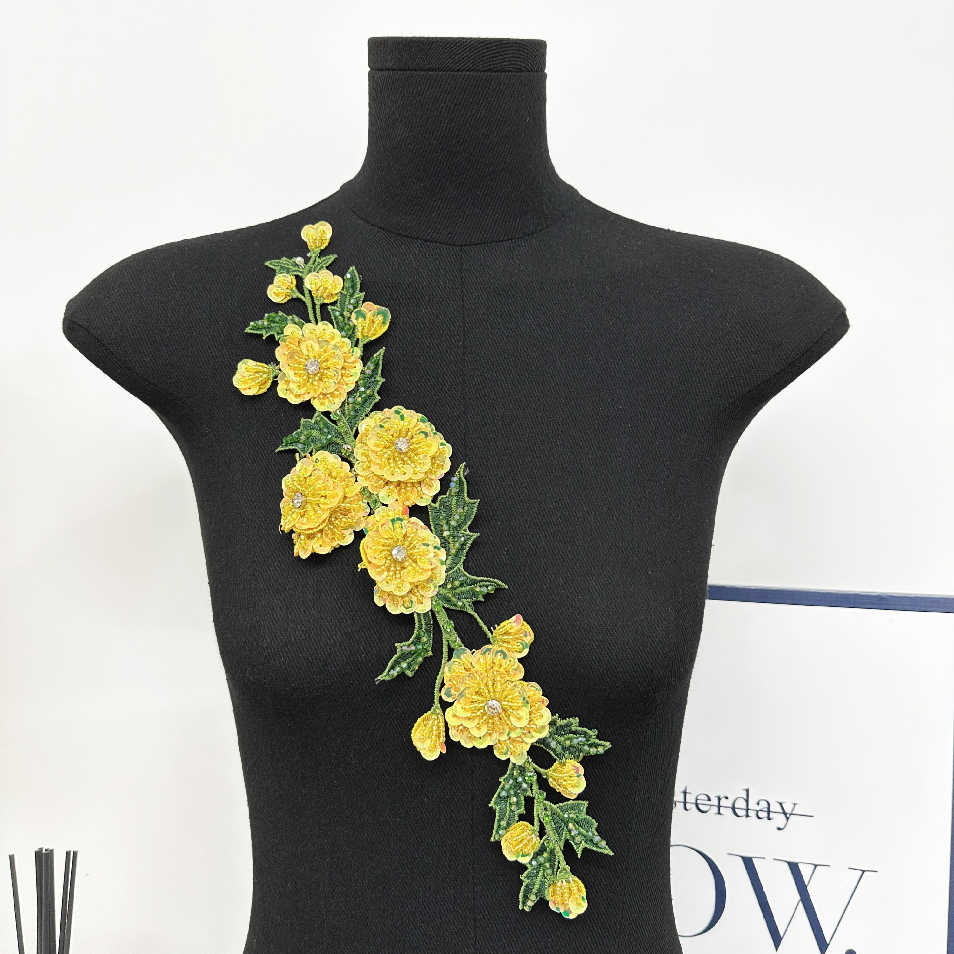Color cuentas flores bordadas pegatinas de tela hechas a mano decoración de ropa vestidos sequillas pegatinas de tela flor tridimensional