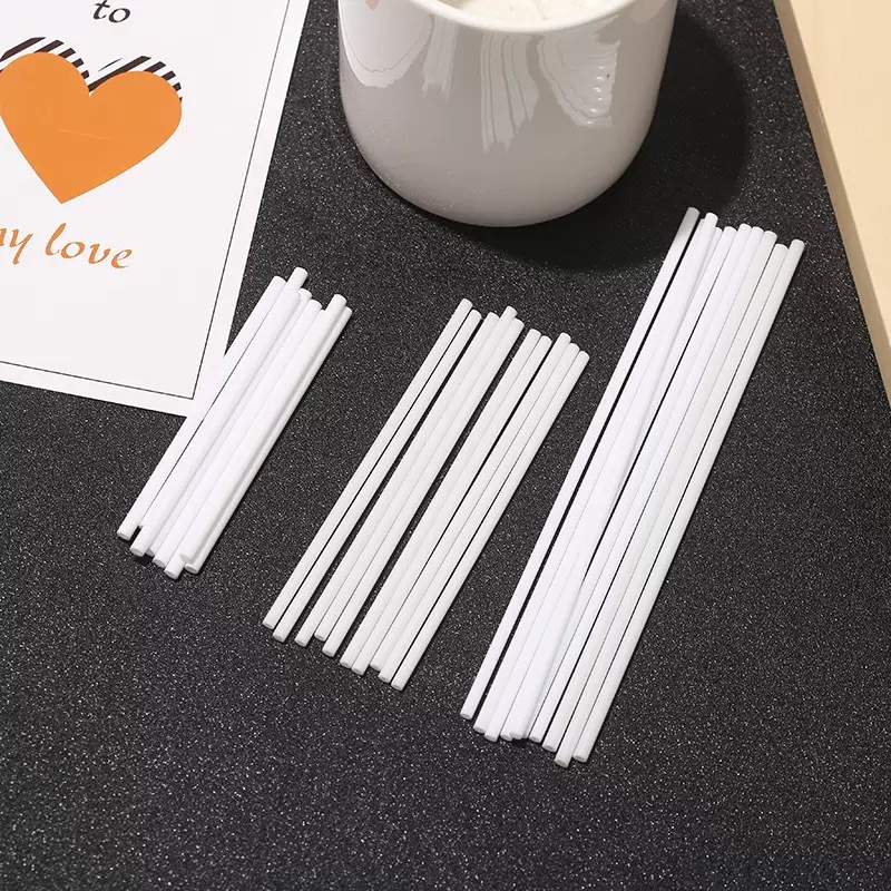 Palo de plástico hueco Palo de papel de piruleta PP Palo de queso ecológico especial para hornear Palo de caramelo Palo de pastel de comida