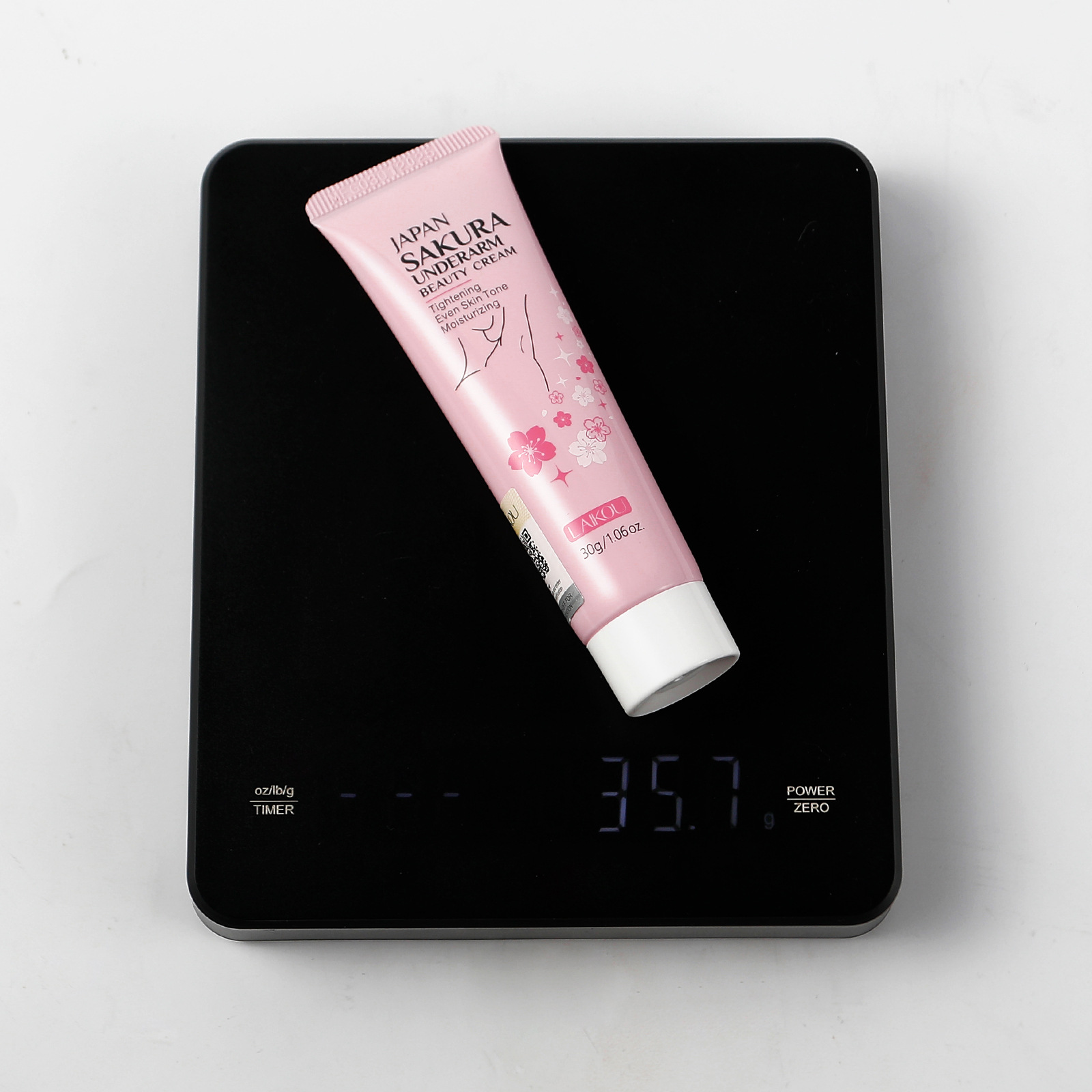 Cross-border LAIKOU Japanese Cherry Blossom Armpit Cream 30g Hydrating, Moisturizing and brightening Skin tone manufacturer wholesale supply Application Scenario