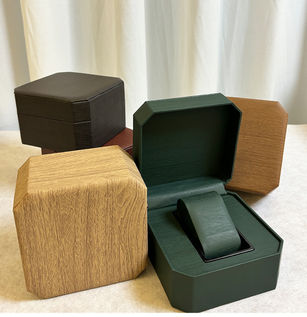 木纹盒子集体图