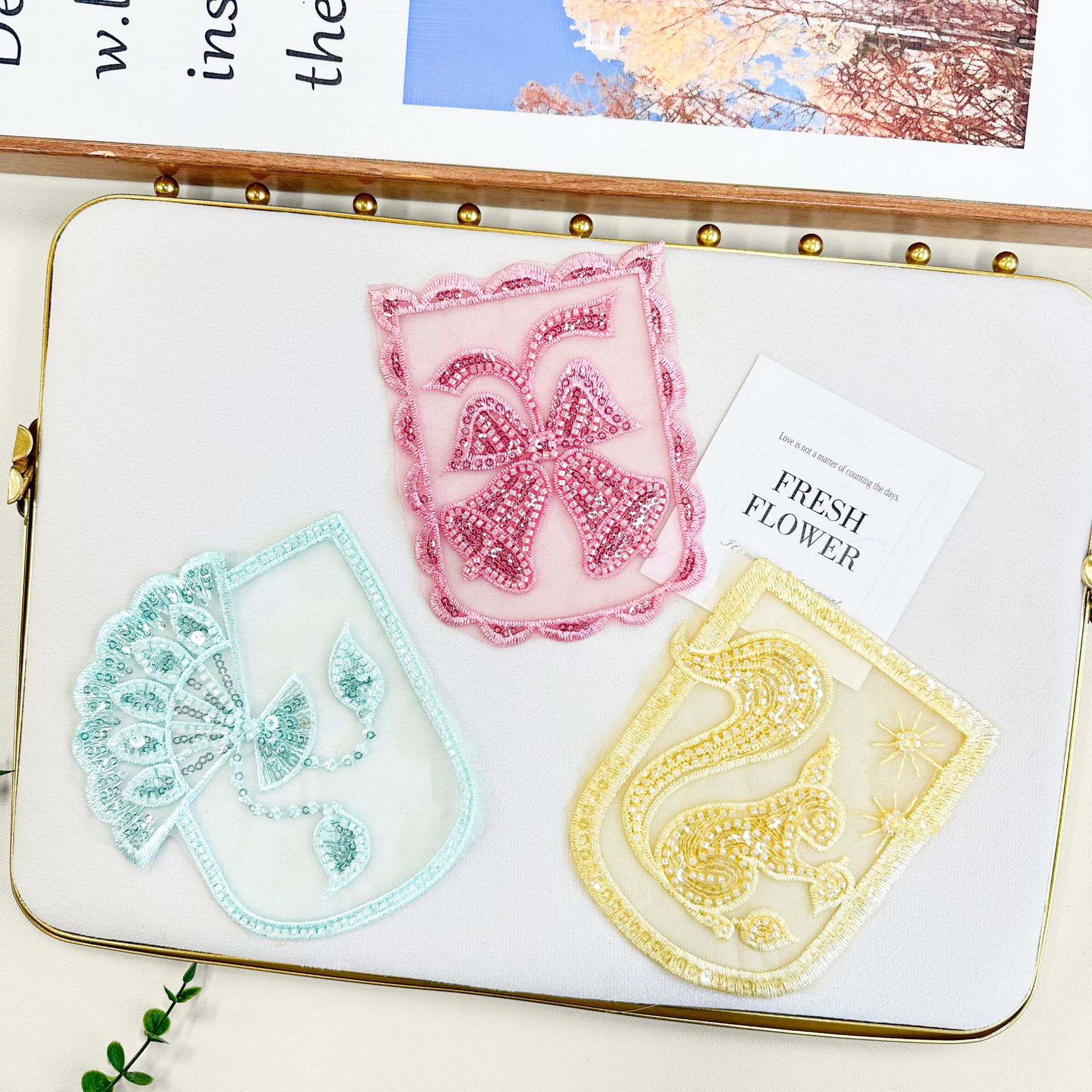 Macarón bordado de sequillas de tela de malla transparente lindas campanas de ardilla DIY ropa bolsas accesorios de decoración complementarios