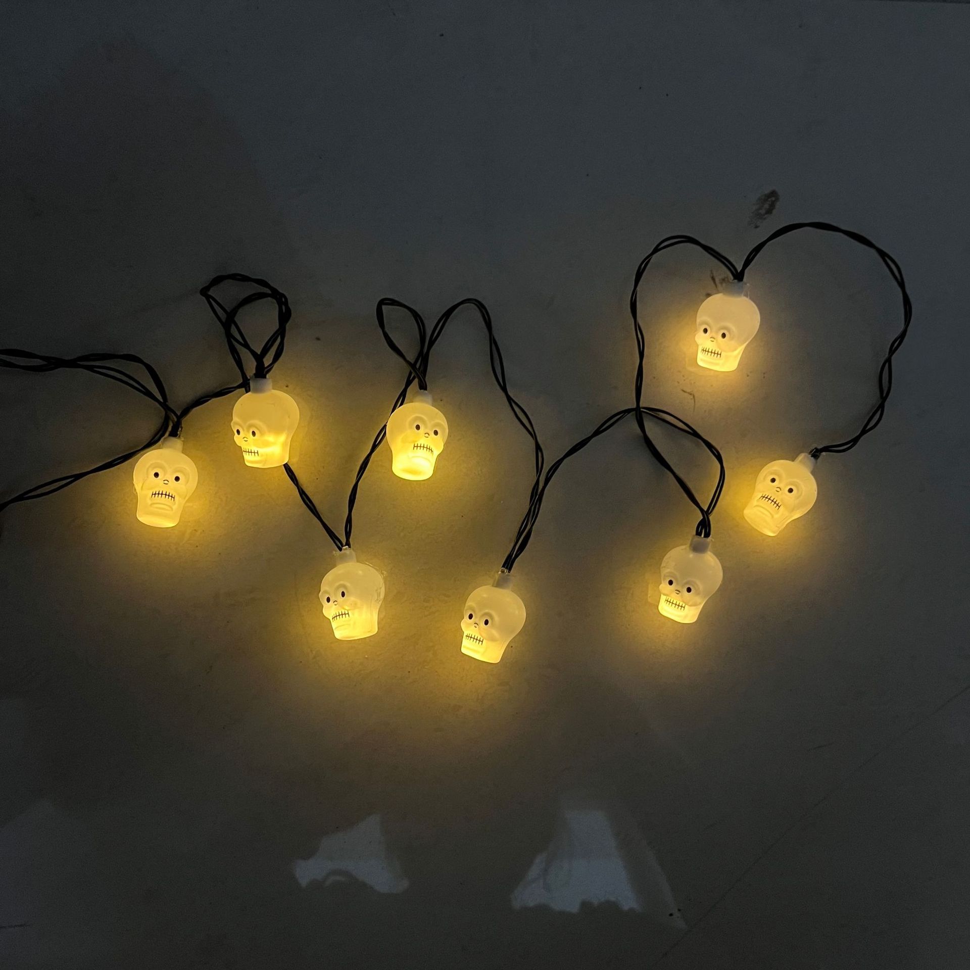 Cruz-frontera especial de Halloween LED Cadena de luz cráneo calabaza murciélago fantasma ojo fiesta ambiente decorativo luces