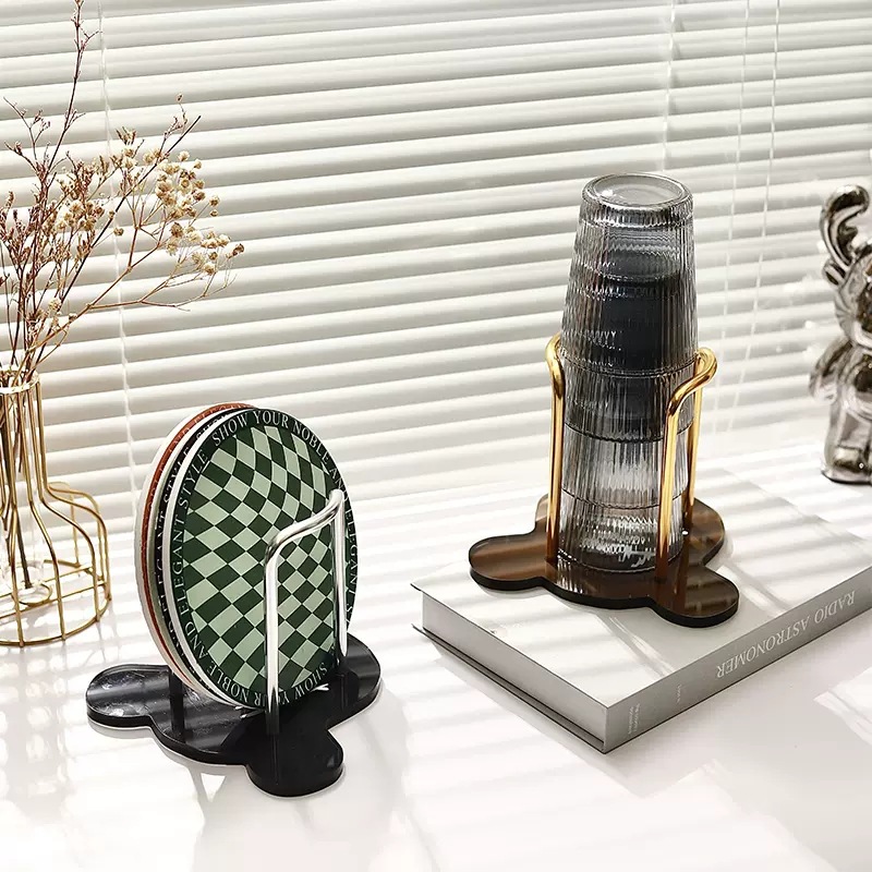 High-value trend cup holder Klein blue cup storage rack light luxury Nordic wind dust-proof cup holder rack_voghion.com