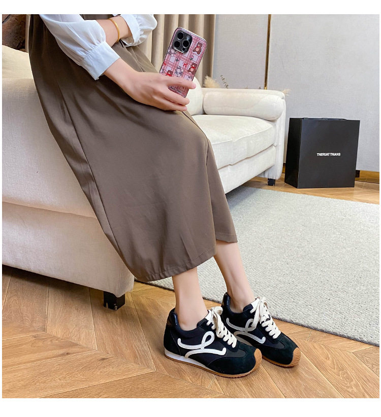 Giày sneaker nữ dáng Agandexun buộc dây tăng chiều cao bên trong 5 cm, mũi tròn, phong cách casual — Màu hồng, Màu nâu đậm, Màu xám, Màu đen chi tiết 34