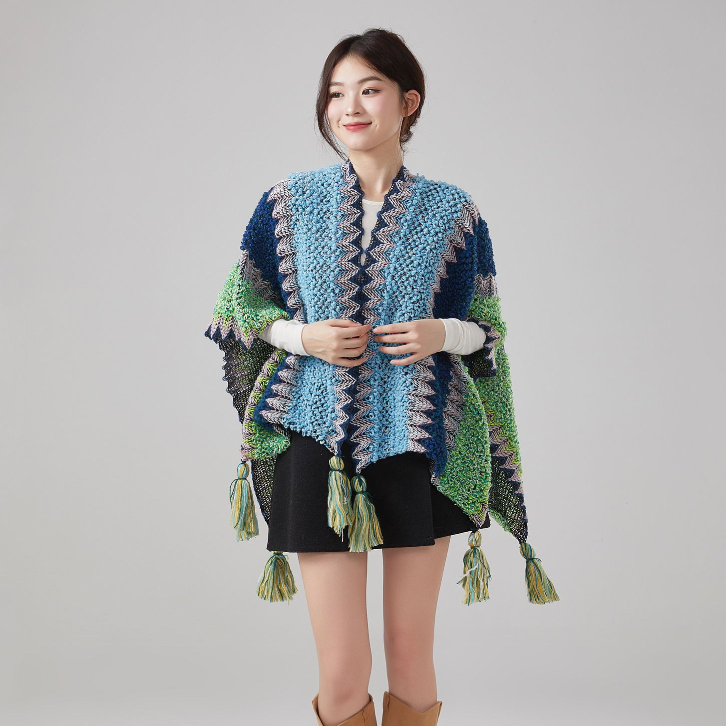 春夏云南丽江复古民族风披肩女针织流苏旅游外搭斗篷外套披风围巾