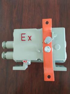 �S�����lExKLT2-F�������K�_�P���η��Ή��Uʽ늚���ƫ���K�_�P