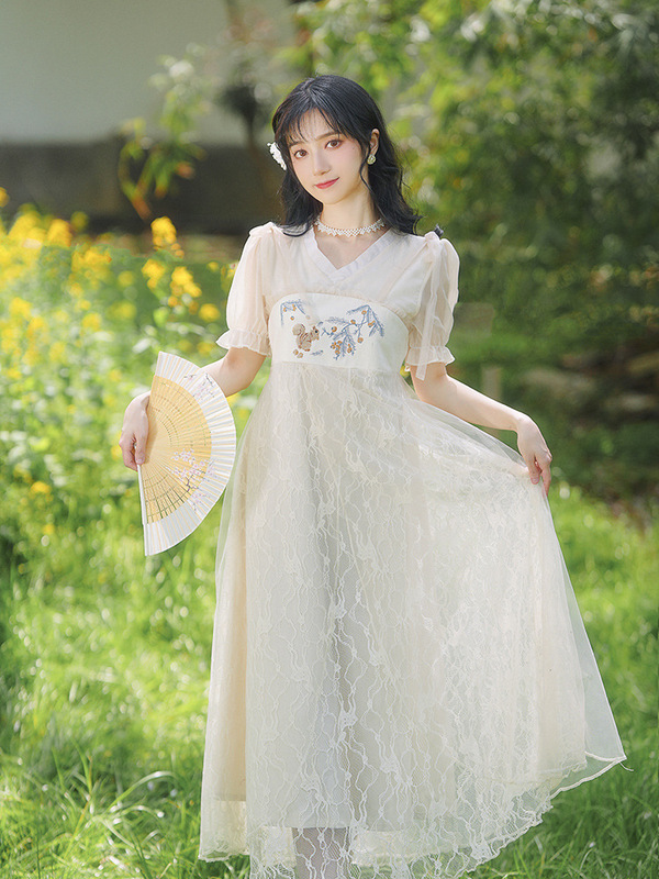 Real shot Chinese element color matching fake two short sleeve embroidered plain fairy dress Chinese clothing price limit 135 +