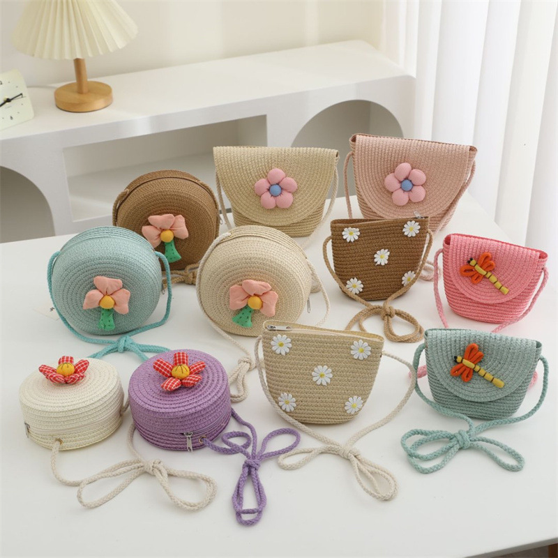 Summer Children's Bag Women's Pastoral Style Straw Bag Woven Bag 2025 New Cute Fashion Girl Crossbody Straw Bag