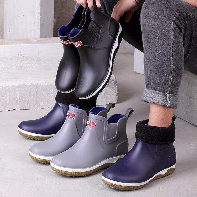 man Water shoes Four seasons Short tube leisure time fashion Boots motion Rain shoes non-slip Work shoes Fishing shoes Low Rubber shoes