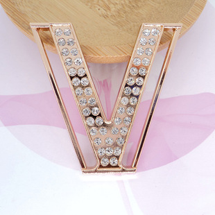 ���l��Ȥ����U�ο�Ӿ�b�u��λ�Ͻ�V�ֿ� Ӿ����ǰ�荴���V��40mm