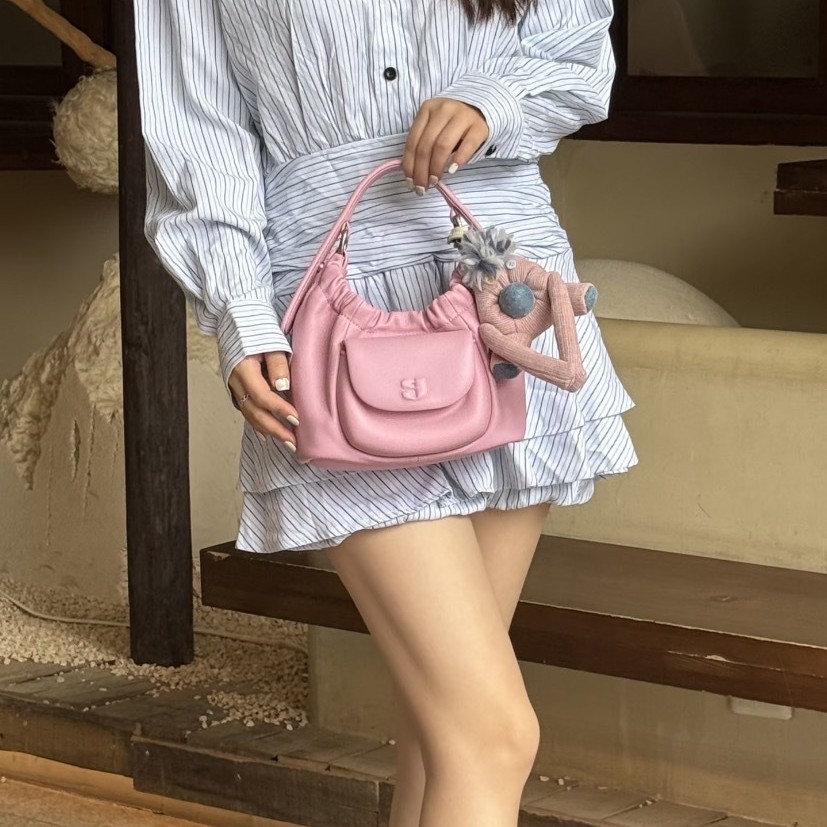 KUNOGIGI Piggy Wonton Bag 2025 New Arrival Niche Design Women's Shoulder and Crossbody Bag - Thumbnail 3