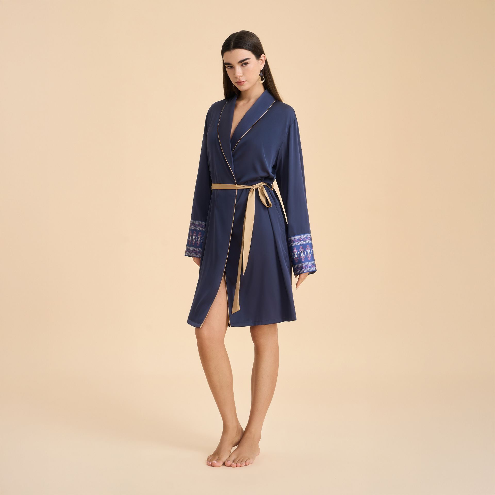 Amazon nueva primavera y otoño de manga larga suelta de dama satén verde fruta cuello pijama vestido corto transfronterizo ropa para el hogar WP3953