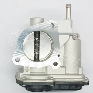 Toyota Vios üçün 22030-0Y030 elektron qaz klapanı korpusu.