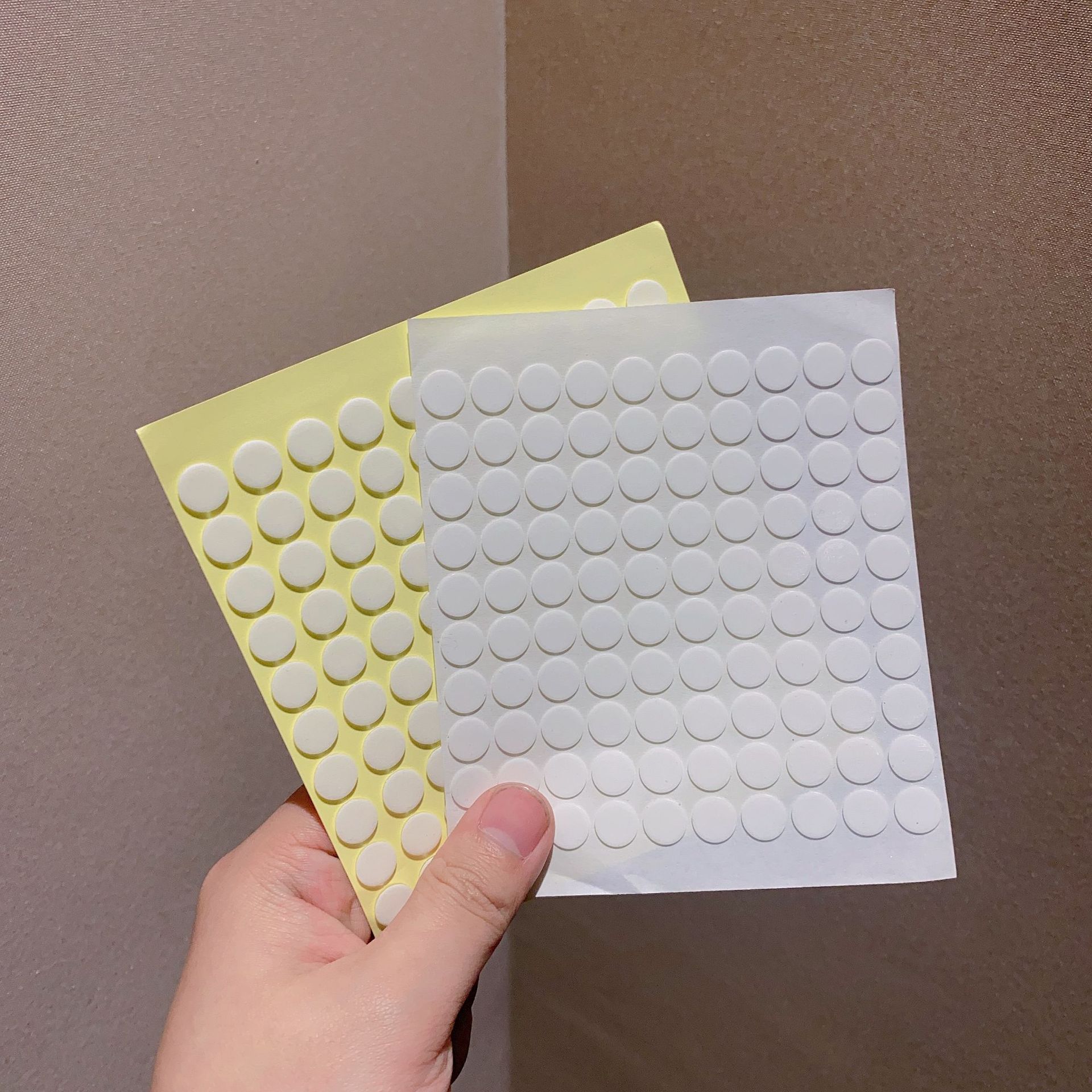 Directo de fábrica de color de dibujos animados mezclado DIY accesorios de resina al por mayor pegamento crema teléfono móvil Shell horquilla accesorios de producción