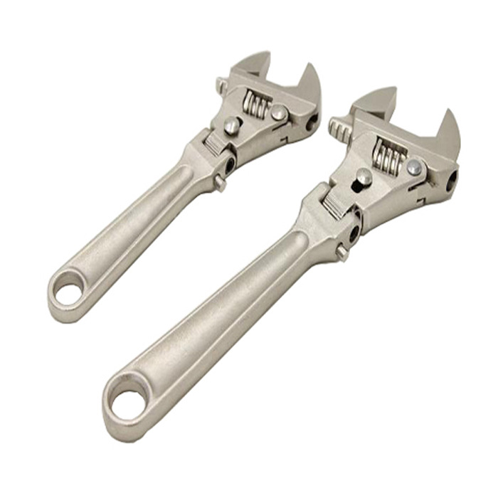 Folding Wrench Image 3